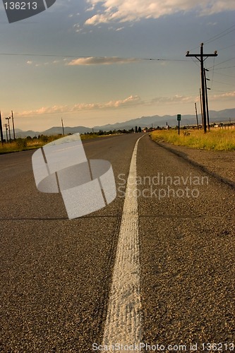 Image of Road and the White Line on the Freeway