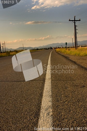 Image of Road and the White Line on the Freeway