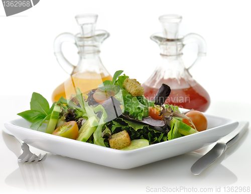 Image of fresh salad 