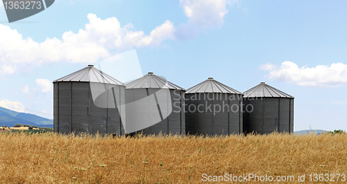 Image of Wheat silo