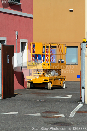 Image of Scissor lift