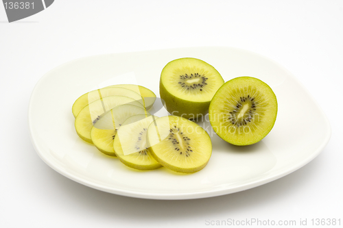 Image of Golden kiwi fruit 2