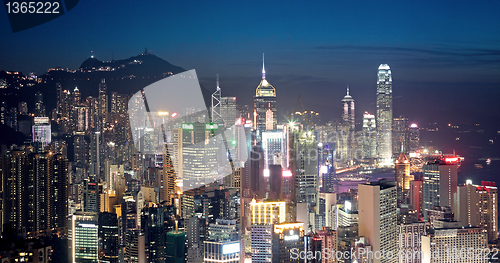 Image of Hong Kong at night 