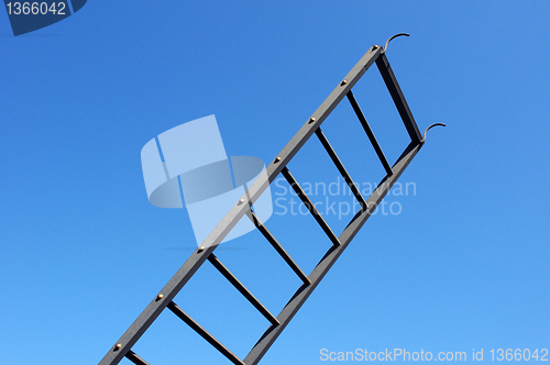 Image of Scaling ladder