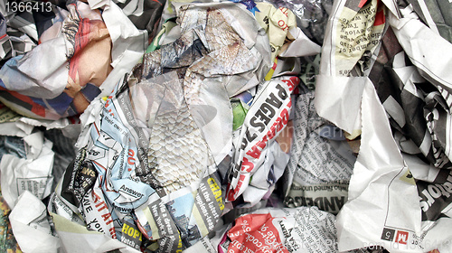 Image of Newspapers wrap