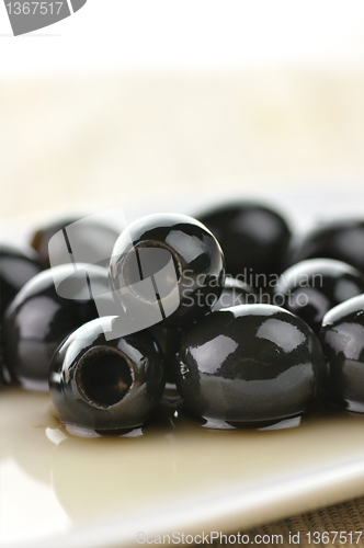 Image of black olives