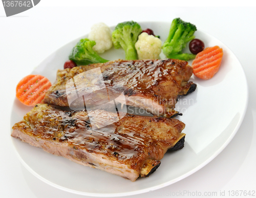 Image of pork ribs with barbecue sauce 