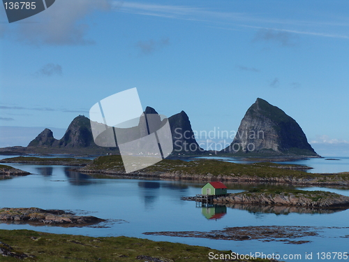 Image of Mountain in the sea.