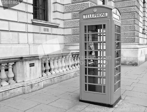 Image of London telephone box