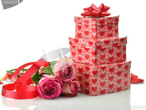 Image of gift boxes and roses