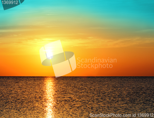 Image of sunrise over sea