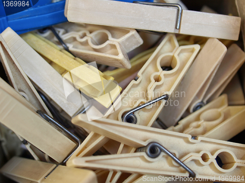 Image of Clothing pegs