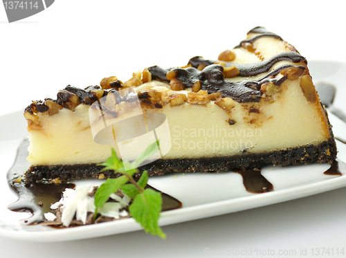 Image of cheesecake with chocolate