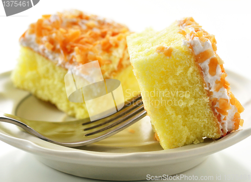 Image of fresh cake on a plate