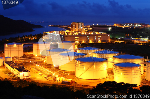 Image of fuel tank at night