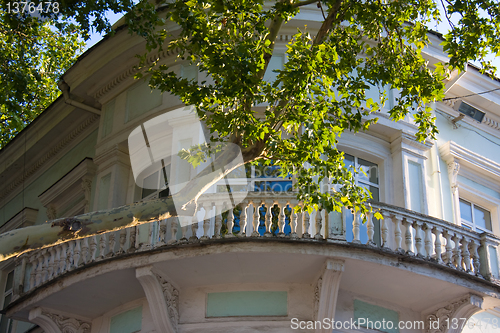 Image of balcony monsarda