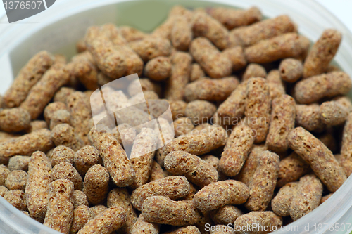 Image of Pet food pellets