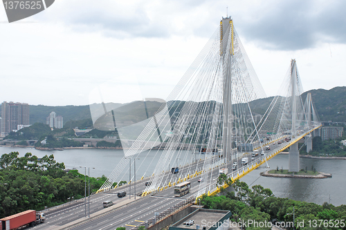 Image of traffic bridge 