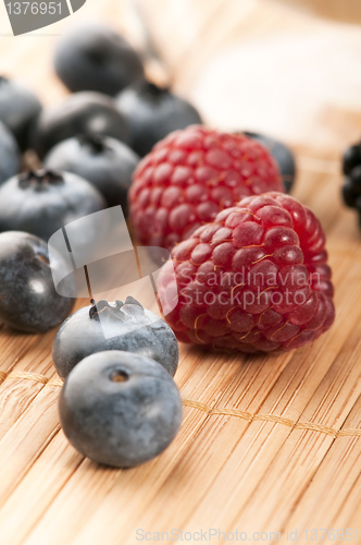 Image of fresh summer berries 