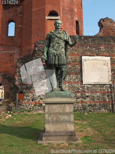 Image of Julius Caesar statue