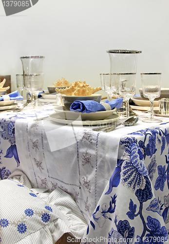Image of Decorative table