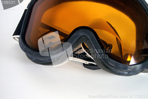 Image of ski goggles