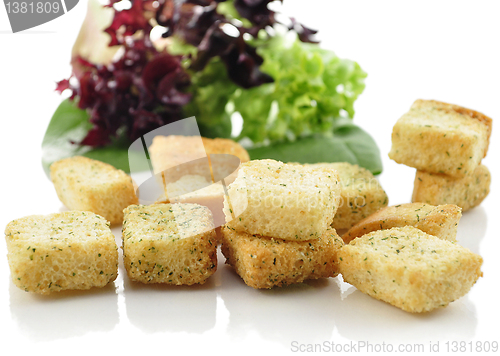 Image of croutons and salad leaves