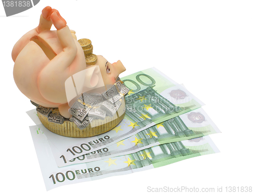 Image of Piggy bank. 