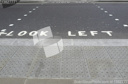 Image of Look Left sign