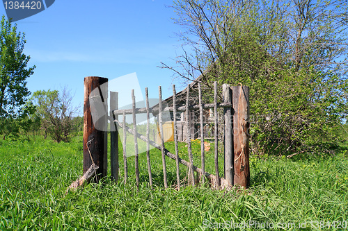 Image of aging wicket in abandoned house