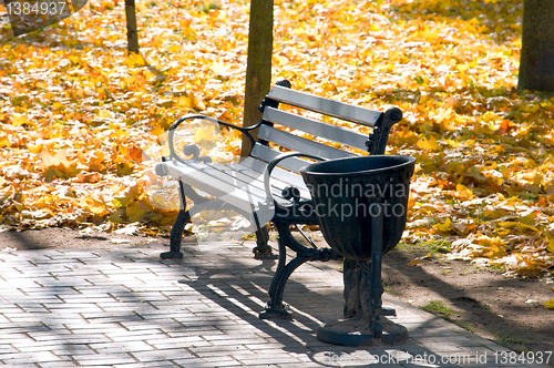 Image of bench in park