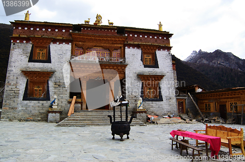 Image of Tibetan Buddhist temple