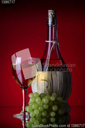 Image of White_wine2