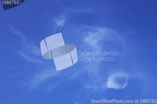 Image of White easy clouds