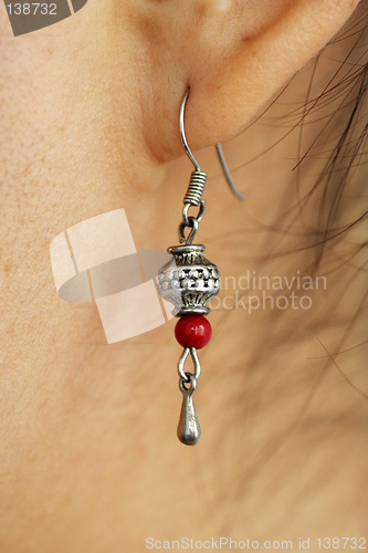 Image of Earbob