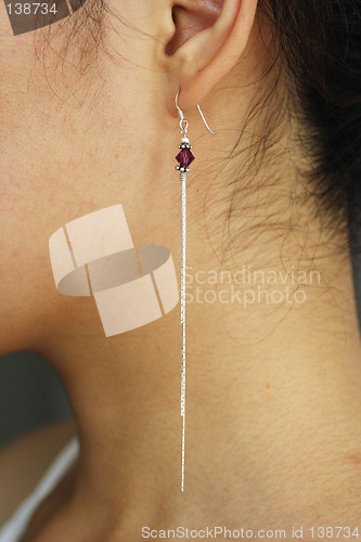 Image of Earbob