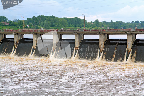 Image of dam