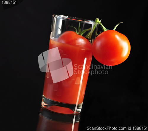 Image of tomatoes and juice 