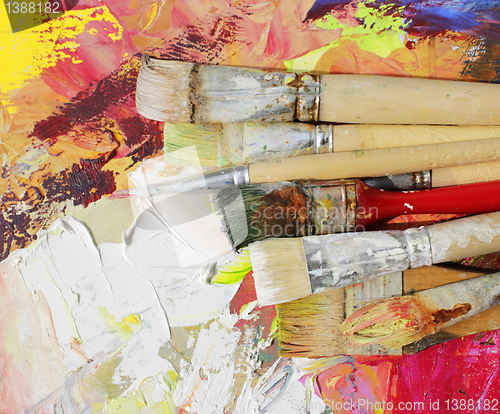 Image of paint brushes