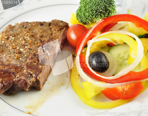Image of steak and fresh vegetables