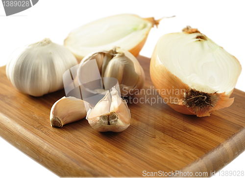 Image of garlic and onion 