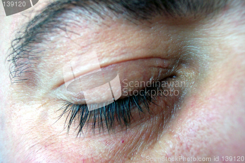 Image of closed eye