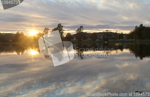 Image of Sundown by the ocean