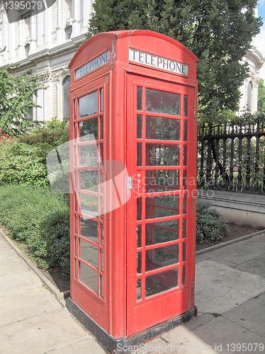Image of London telephone box