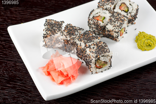 Image of Sushi with sesame