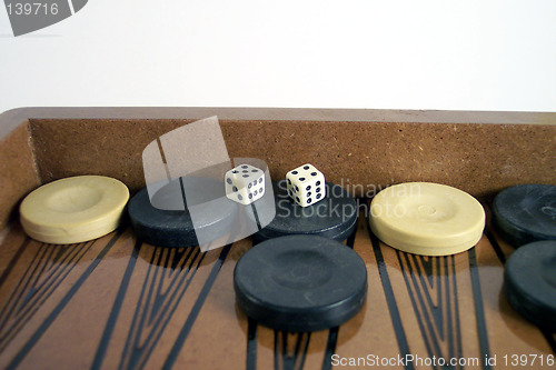 Image of backgammon pieces