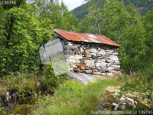 Image of Old stonehouse 01.08.2004