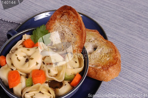 Image of Bowl of Tortellini with crostini