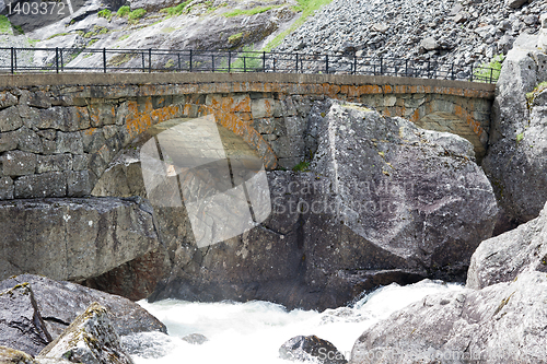 Image of Stone bridge