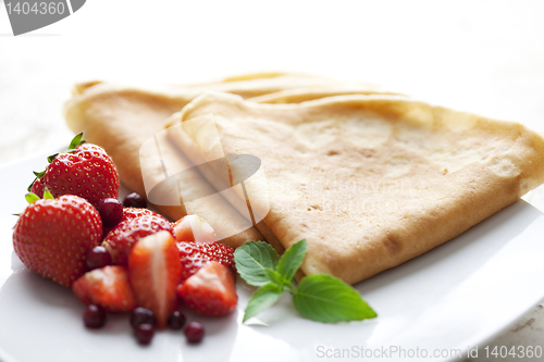 Image of crepes with strawberries